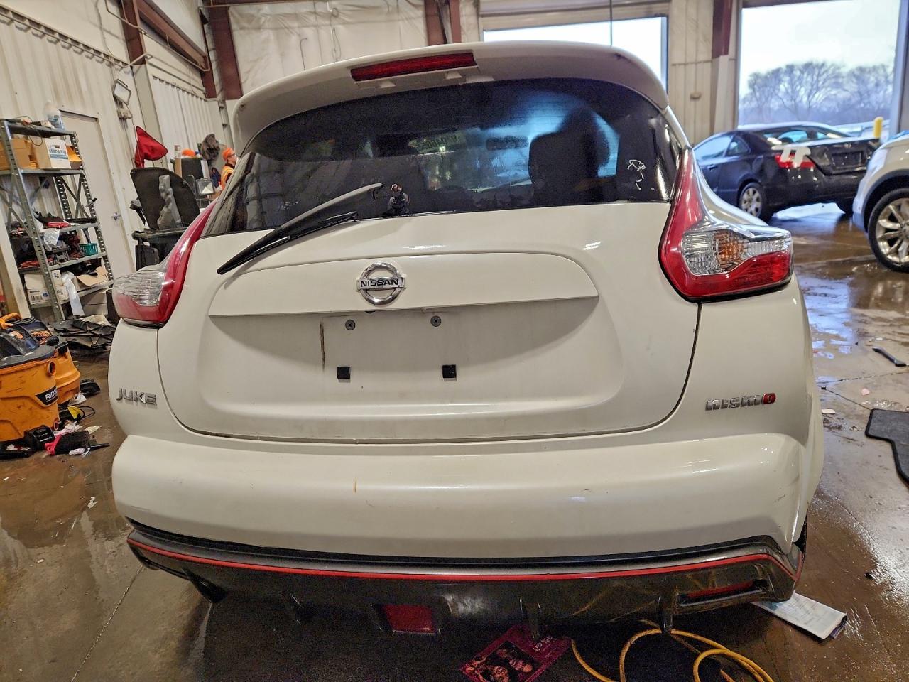 2015 NISSAN Juke