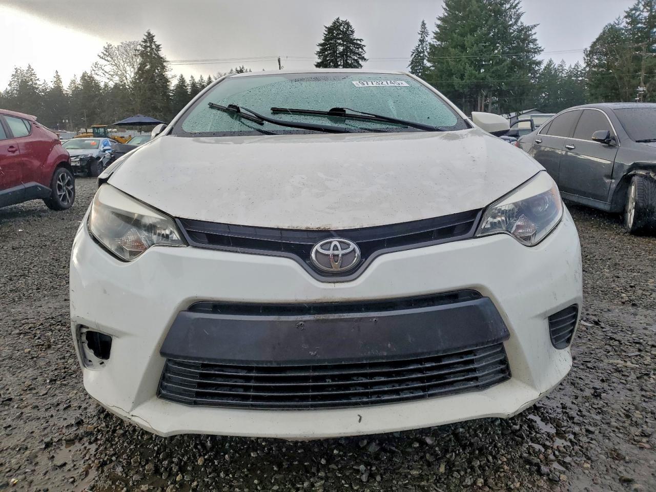 2016 TOYOTA COROLLA