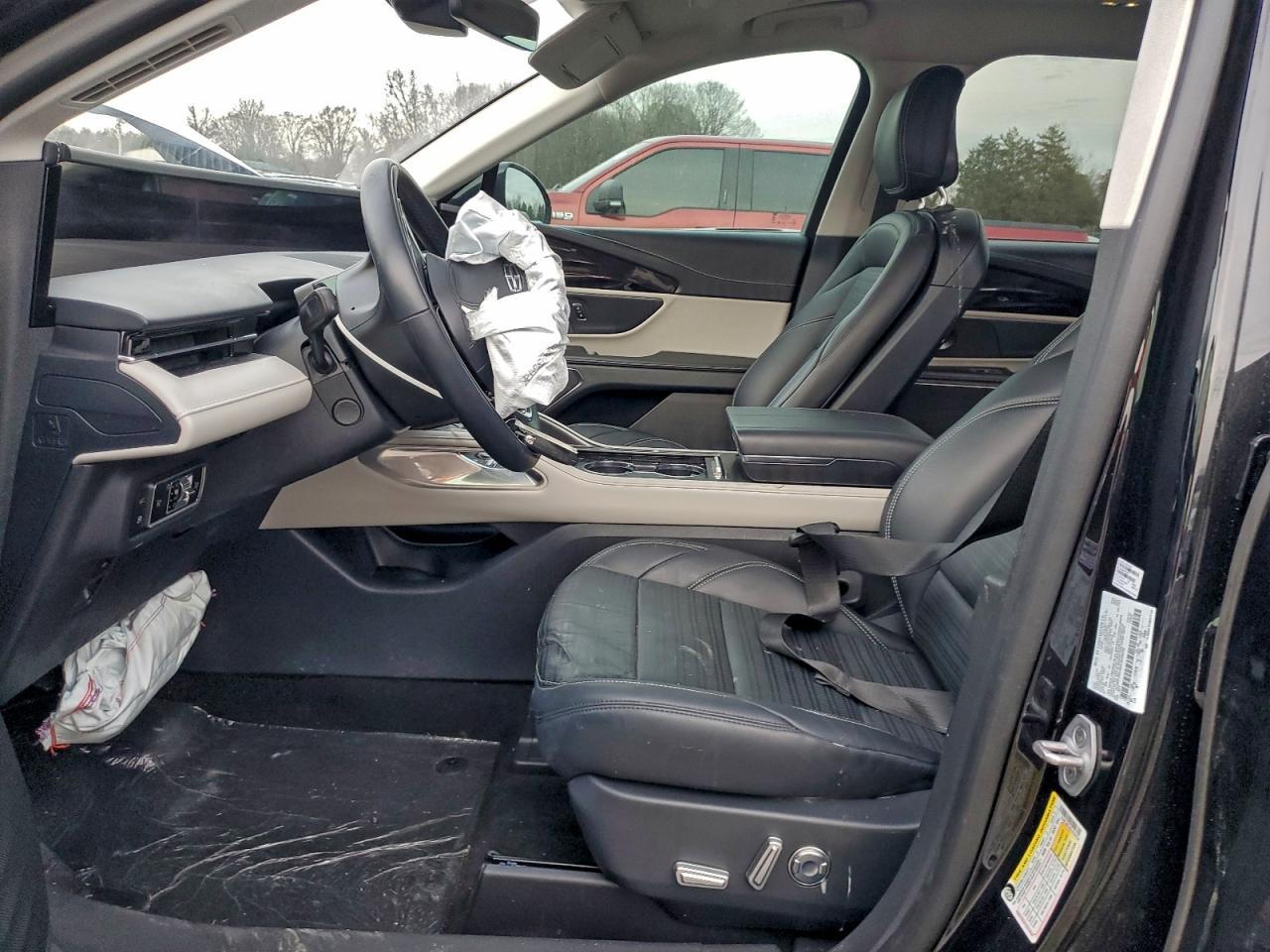 2025 LINCOLN Nautilus