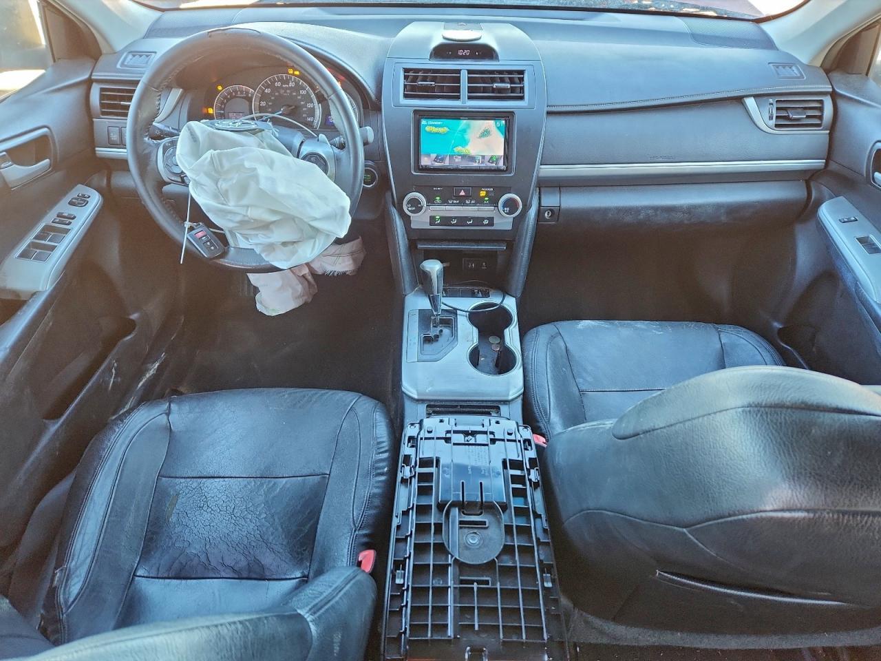 2014 TOYOTA CAMRY