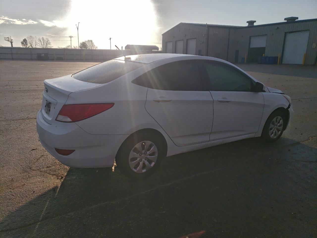 2016 HYUNDAI ACCENT
