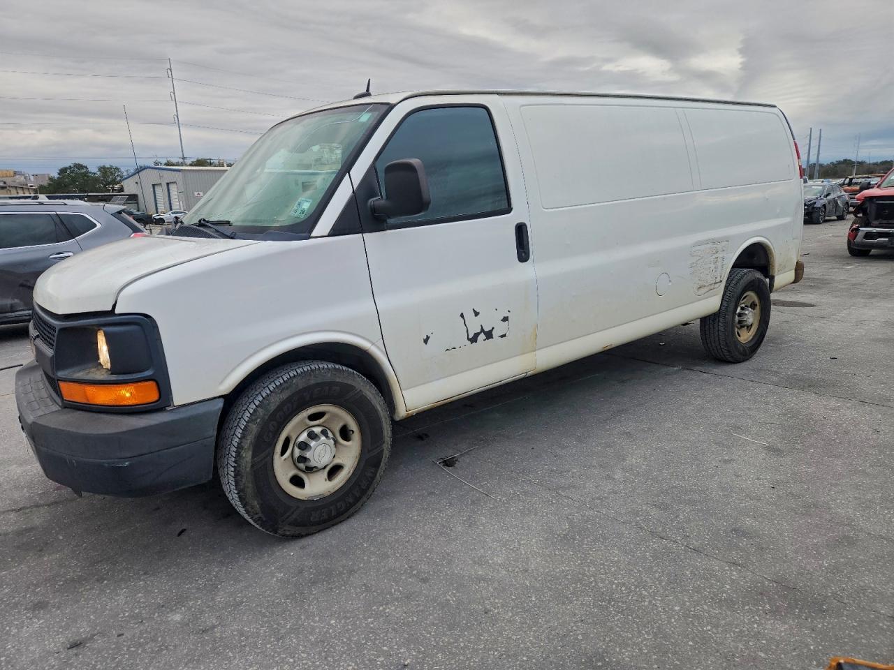 2015 CHEVROLET EXPRESS 2500