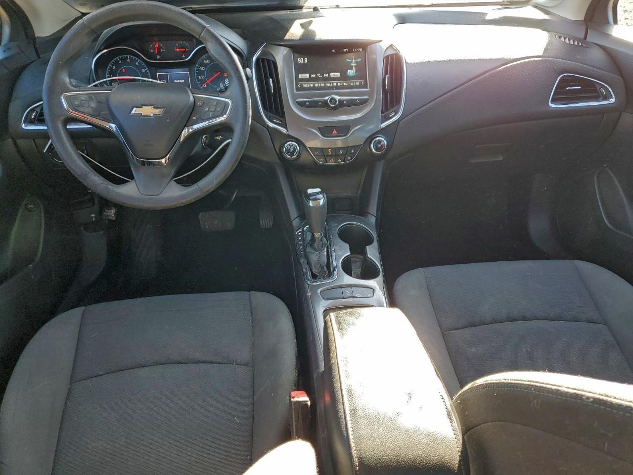 2017 CHEVROLET CRUZE