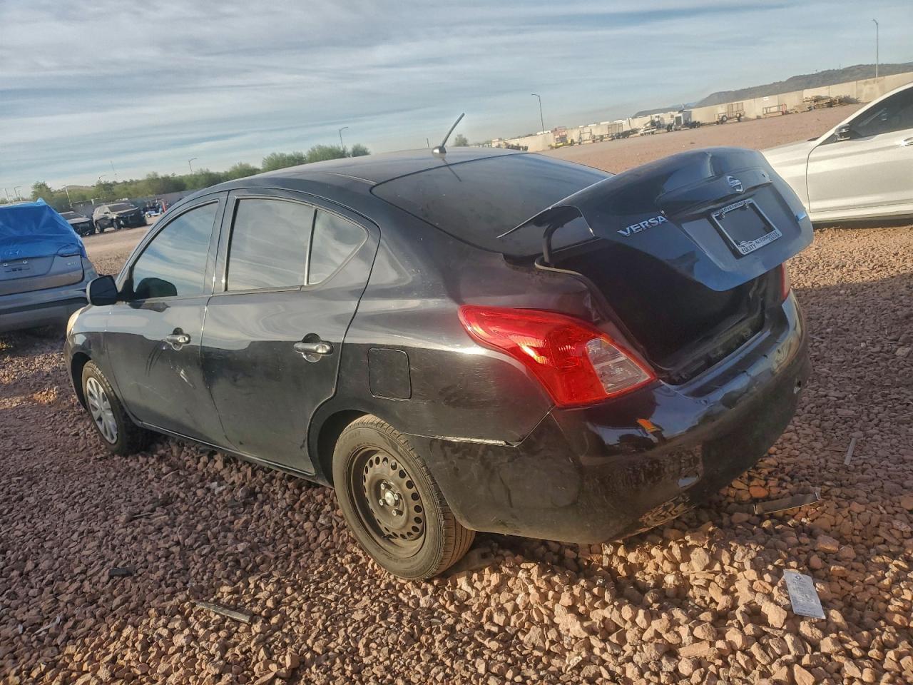 2014 NISSAN VERSA