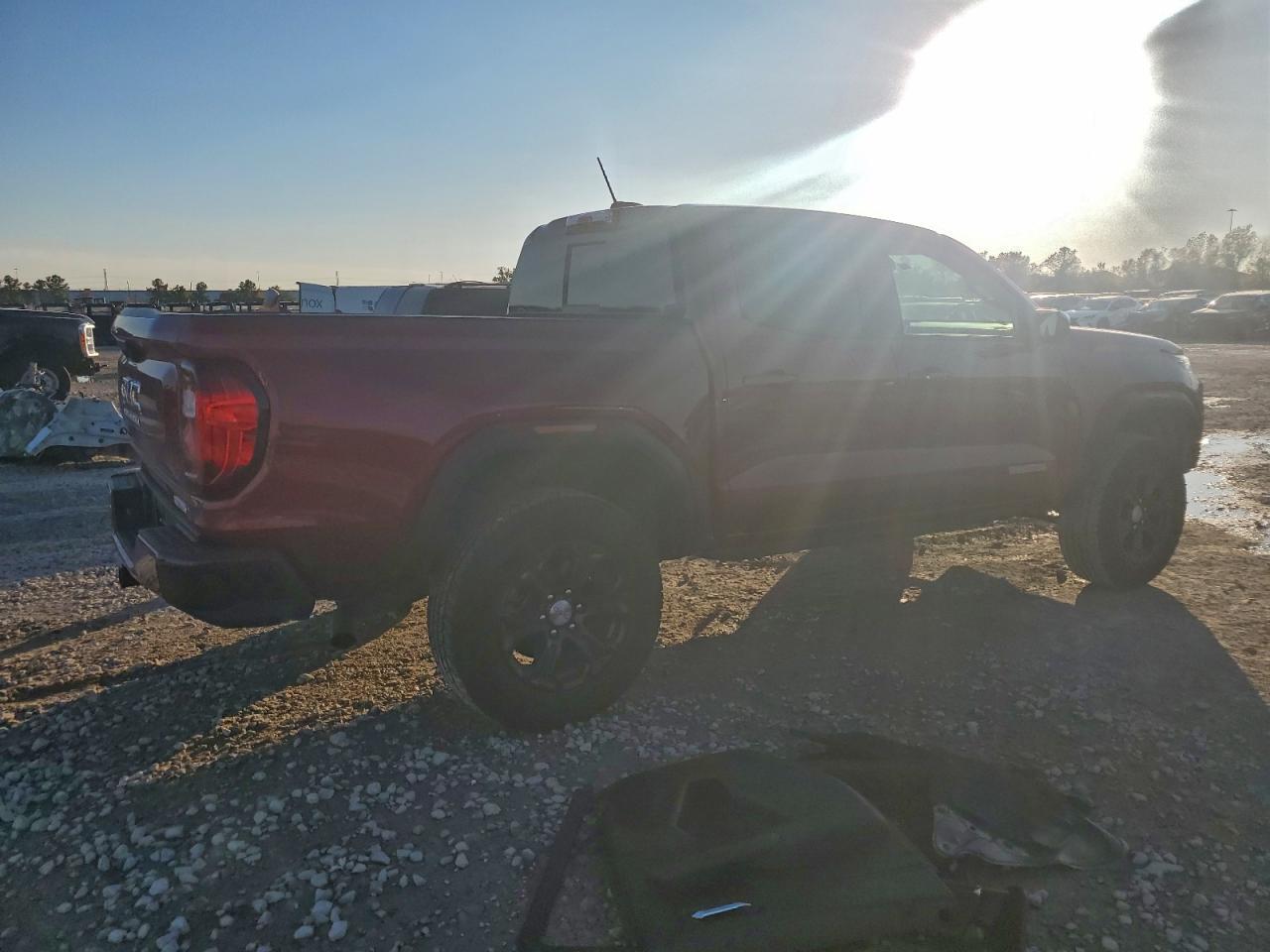 2024 GMC CANYON