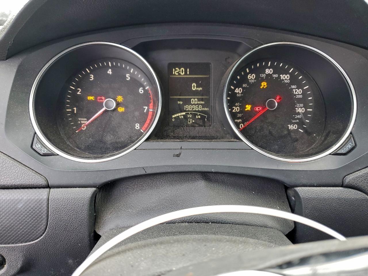 2016 VOLKSWAGEN JETTA