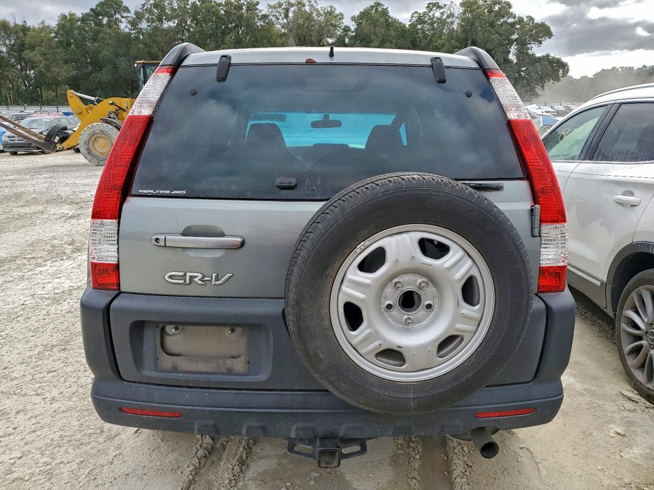 2005 HONDA CR-V