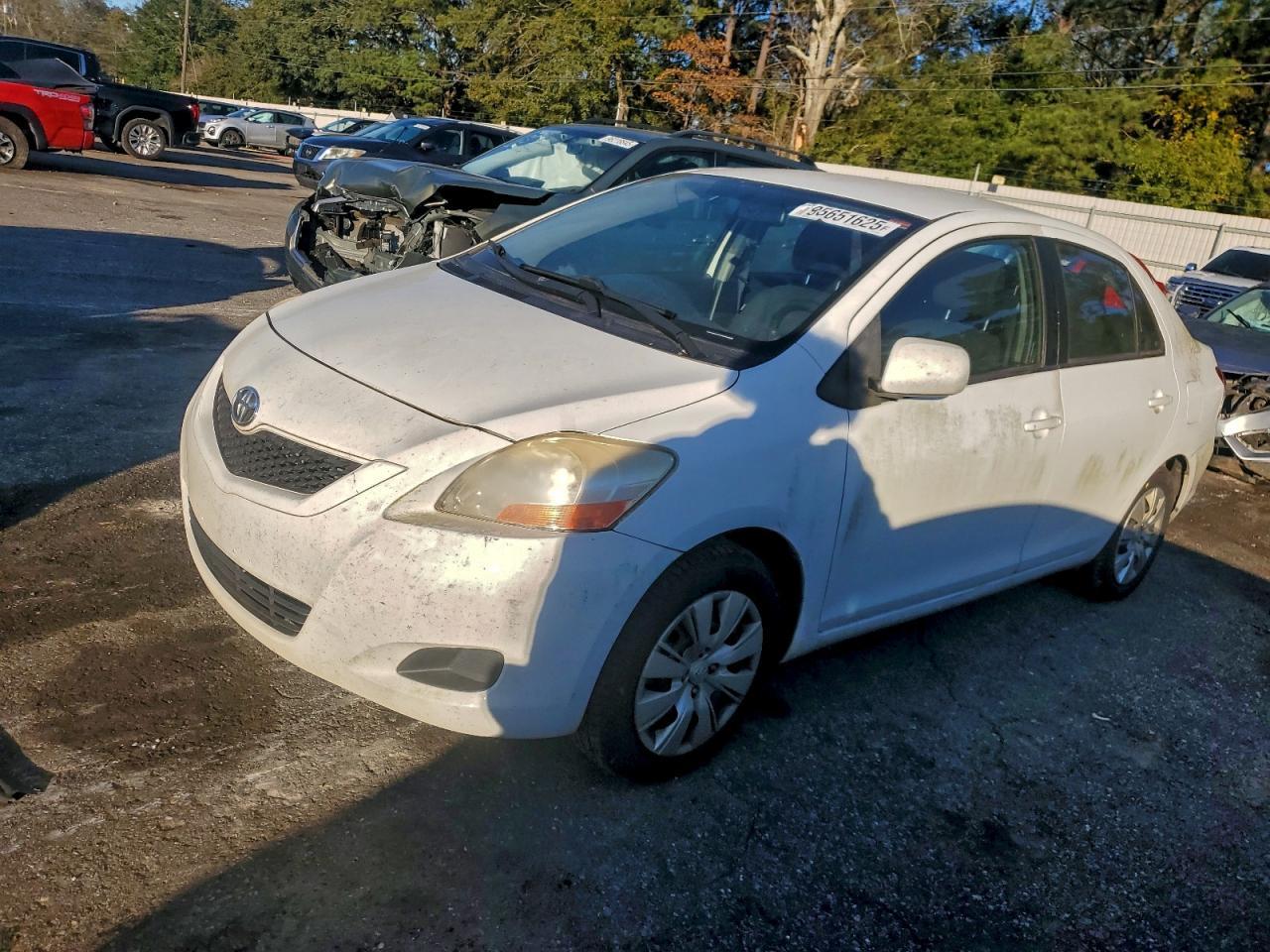 2011 TOYOTA YARIS