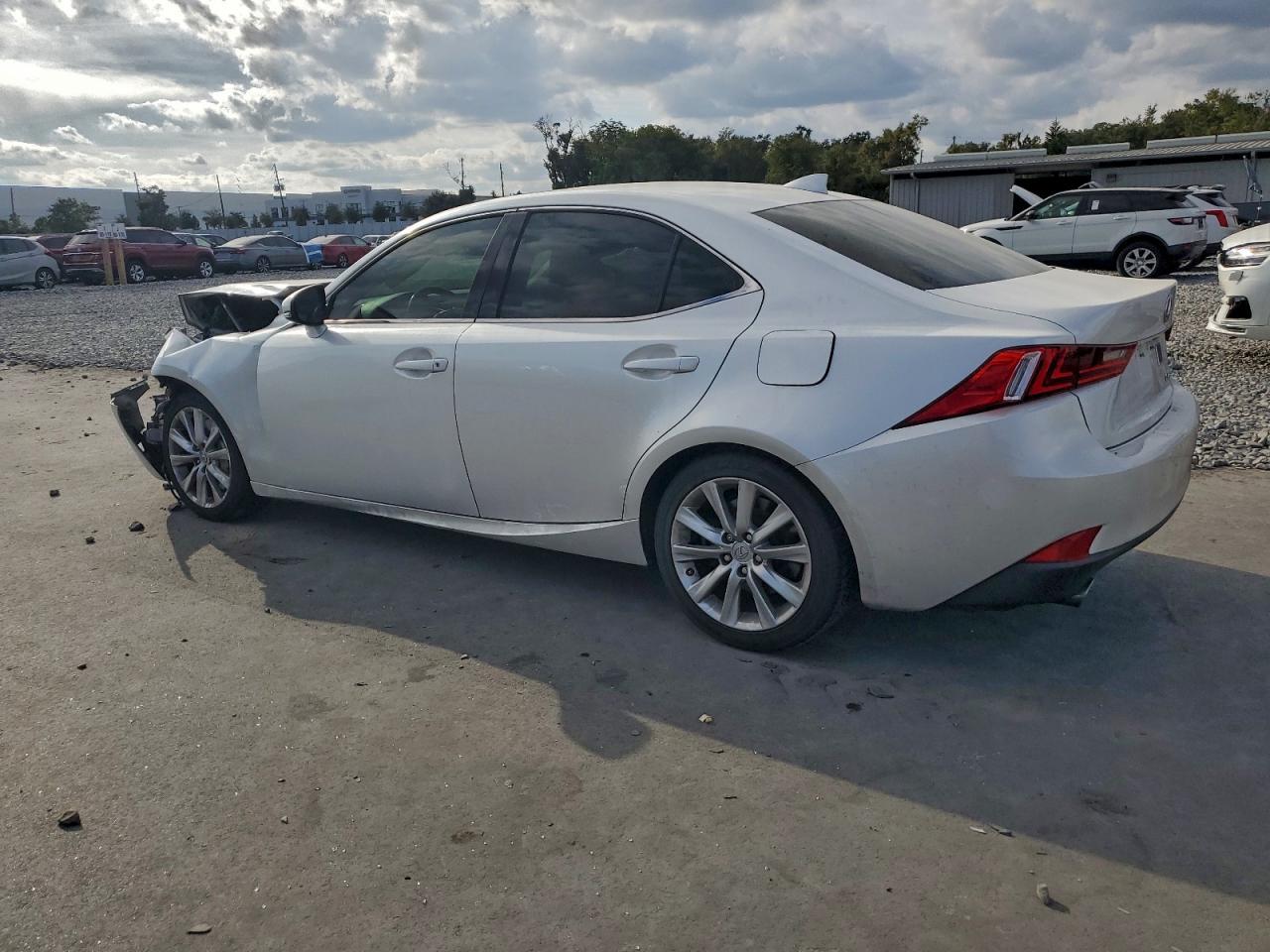 2016 LEXUS IS 200t