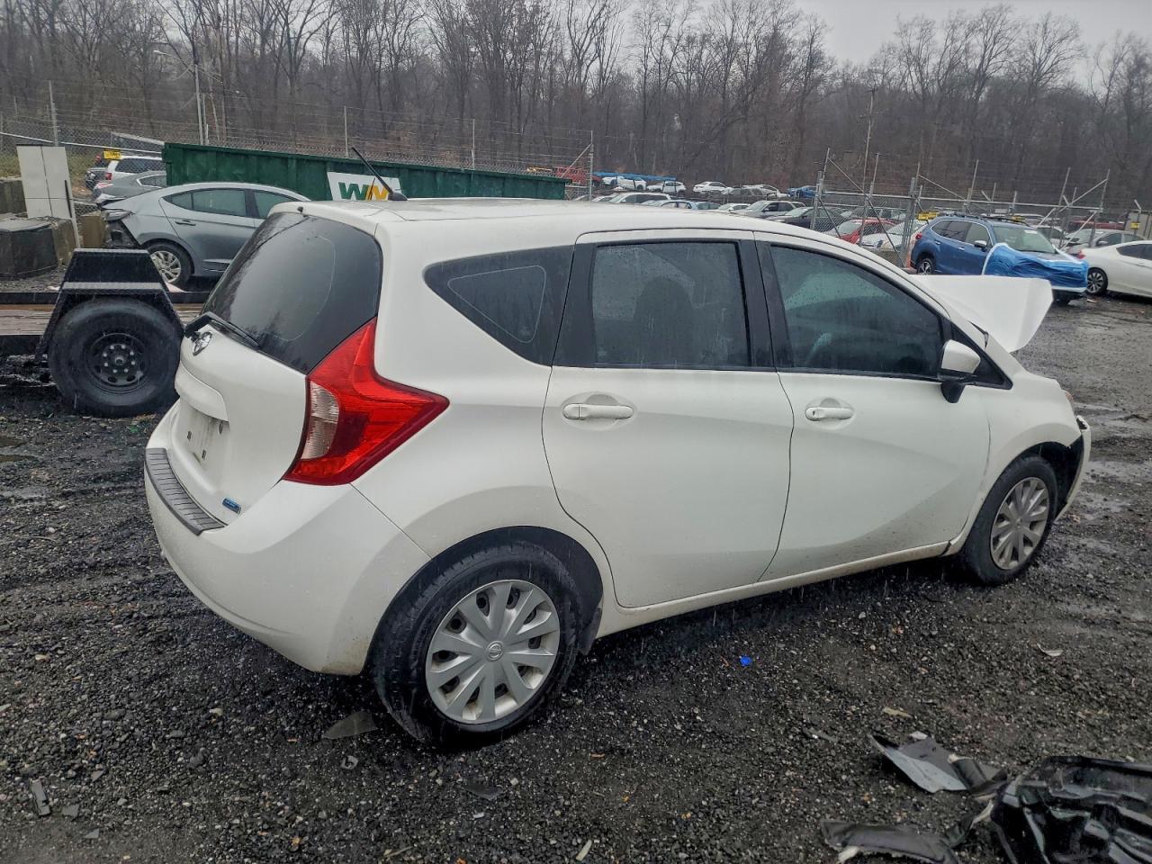 2015 NISSAN Versa Note