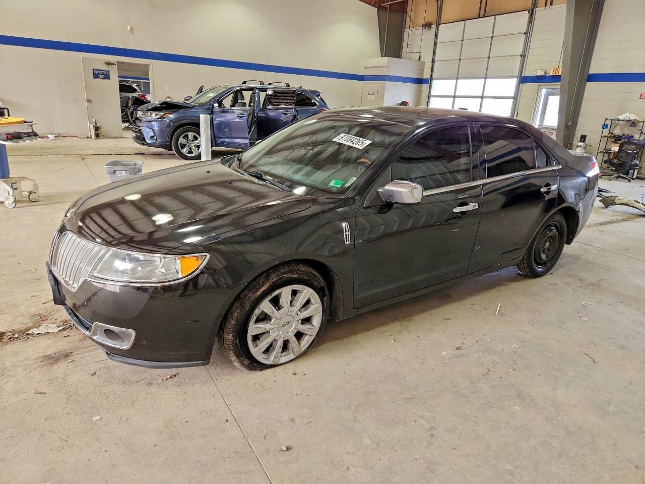 2010 LINCOLN MKZ