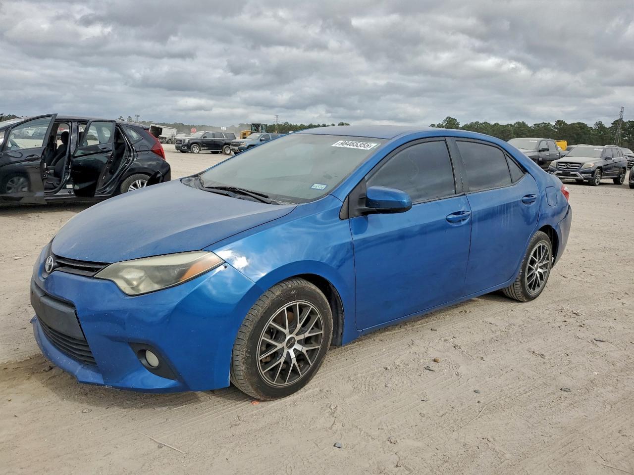 2014 TOYOTA COROLLA