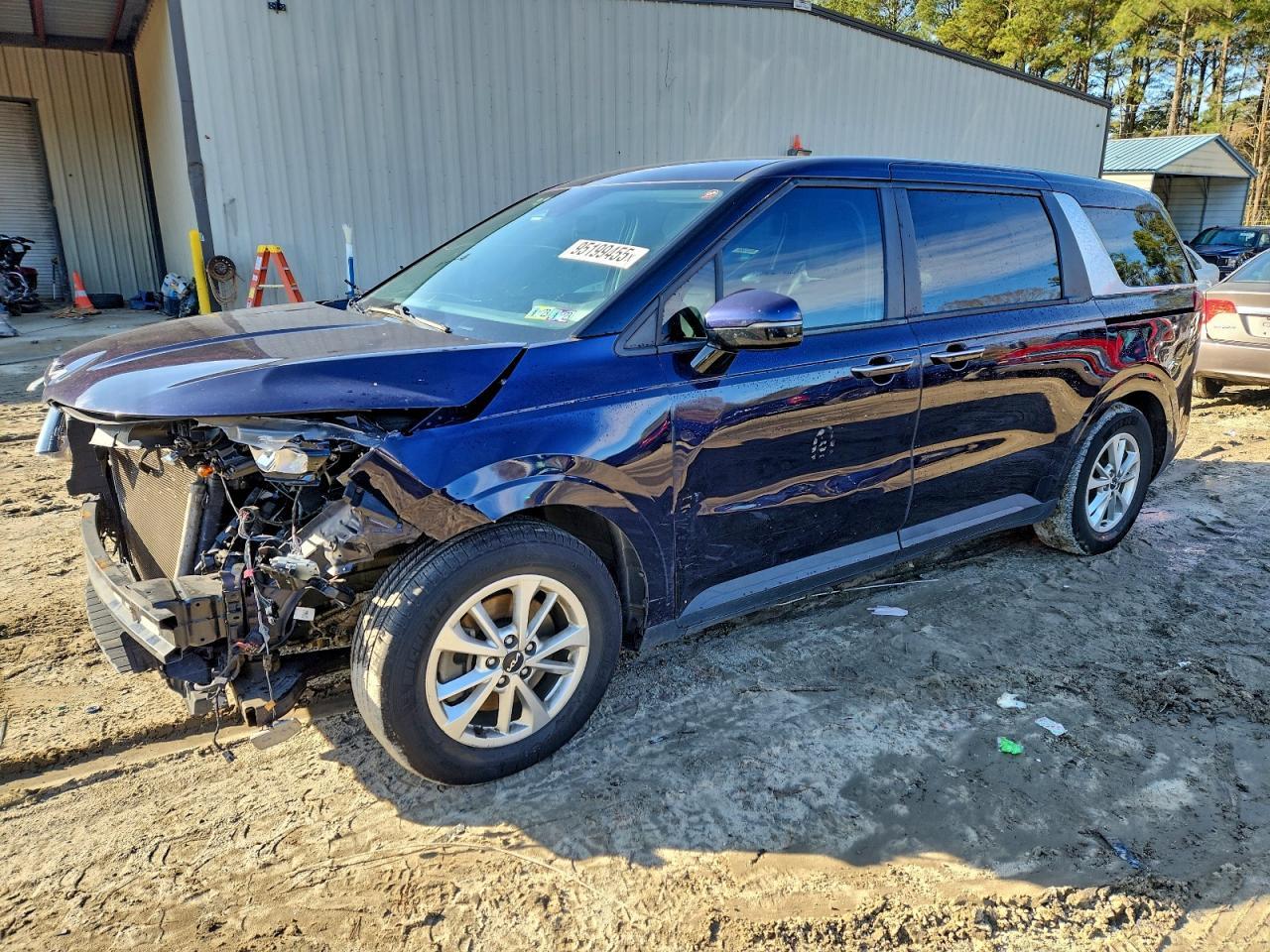 2022 KIA Carnival
