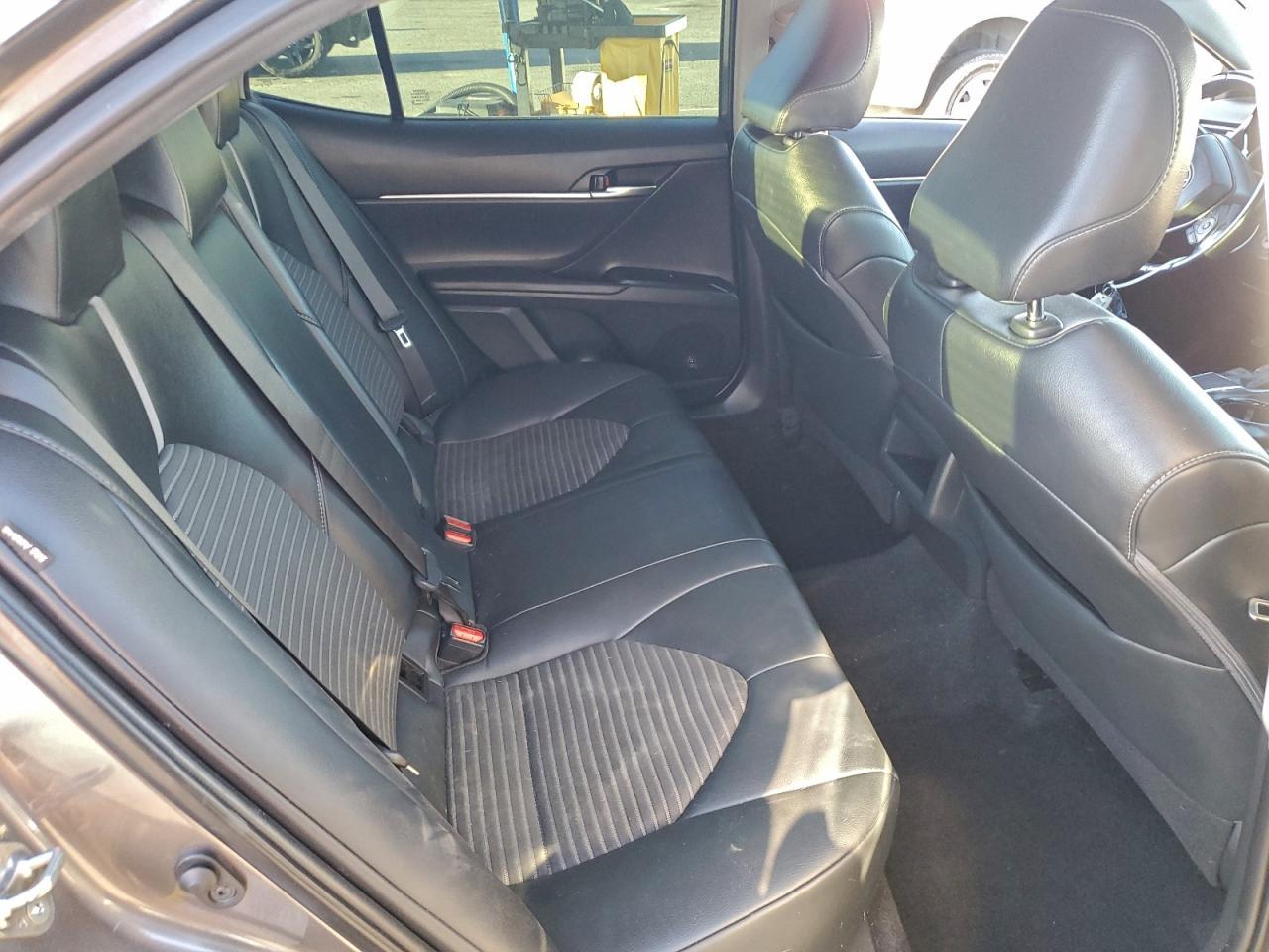2019 TOYOTA CAMRY