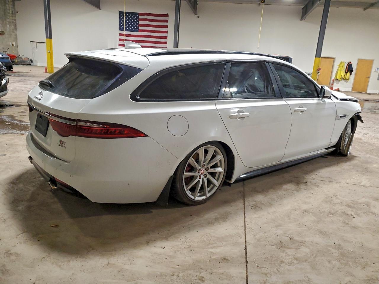 2018 JAGUAR XF