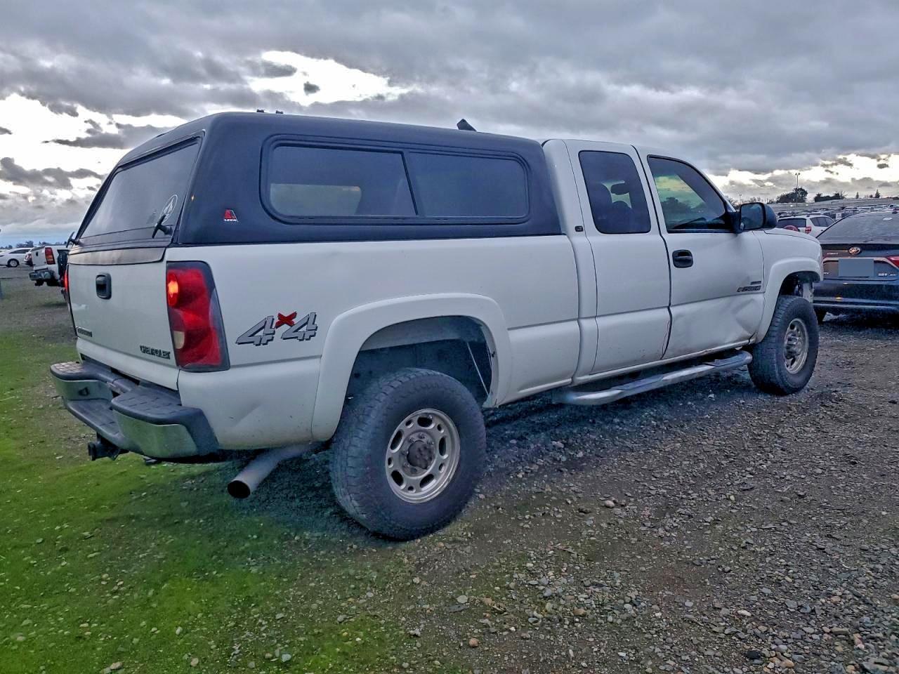 2004 CHEVROLET Silverado 2500