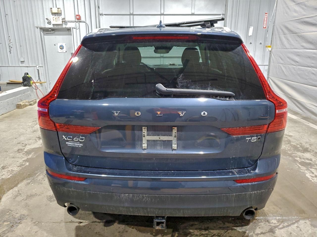 2021 VOLVO XC60