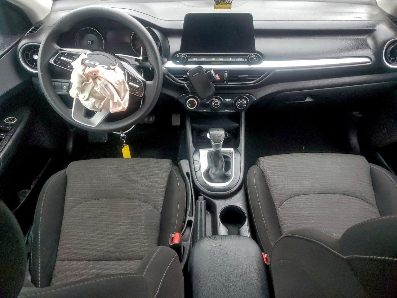 2022 KIA FORTE