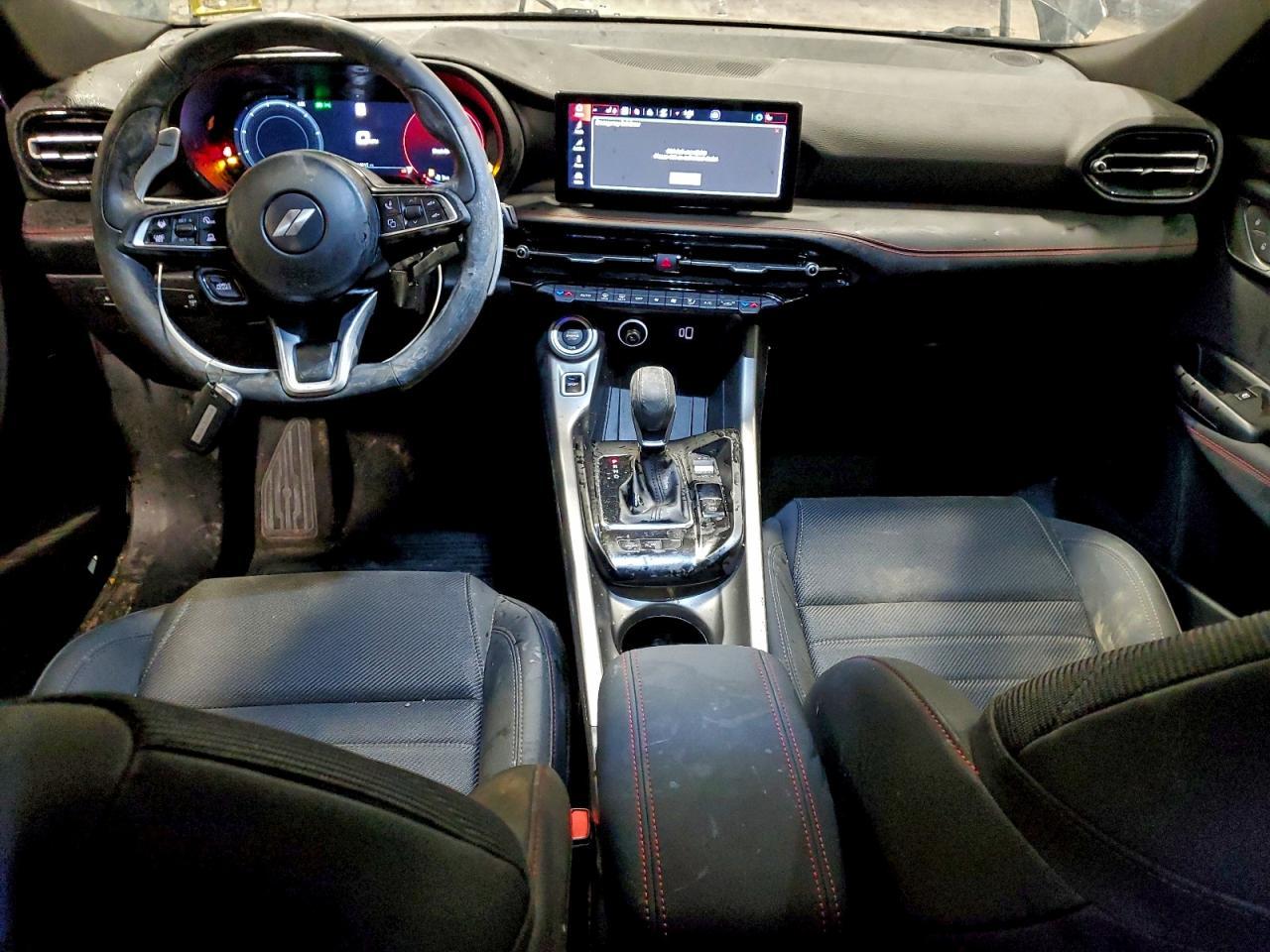 2024 DODGE Hornet