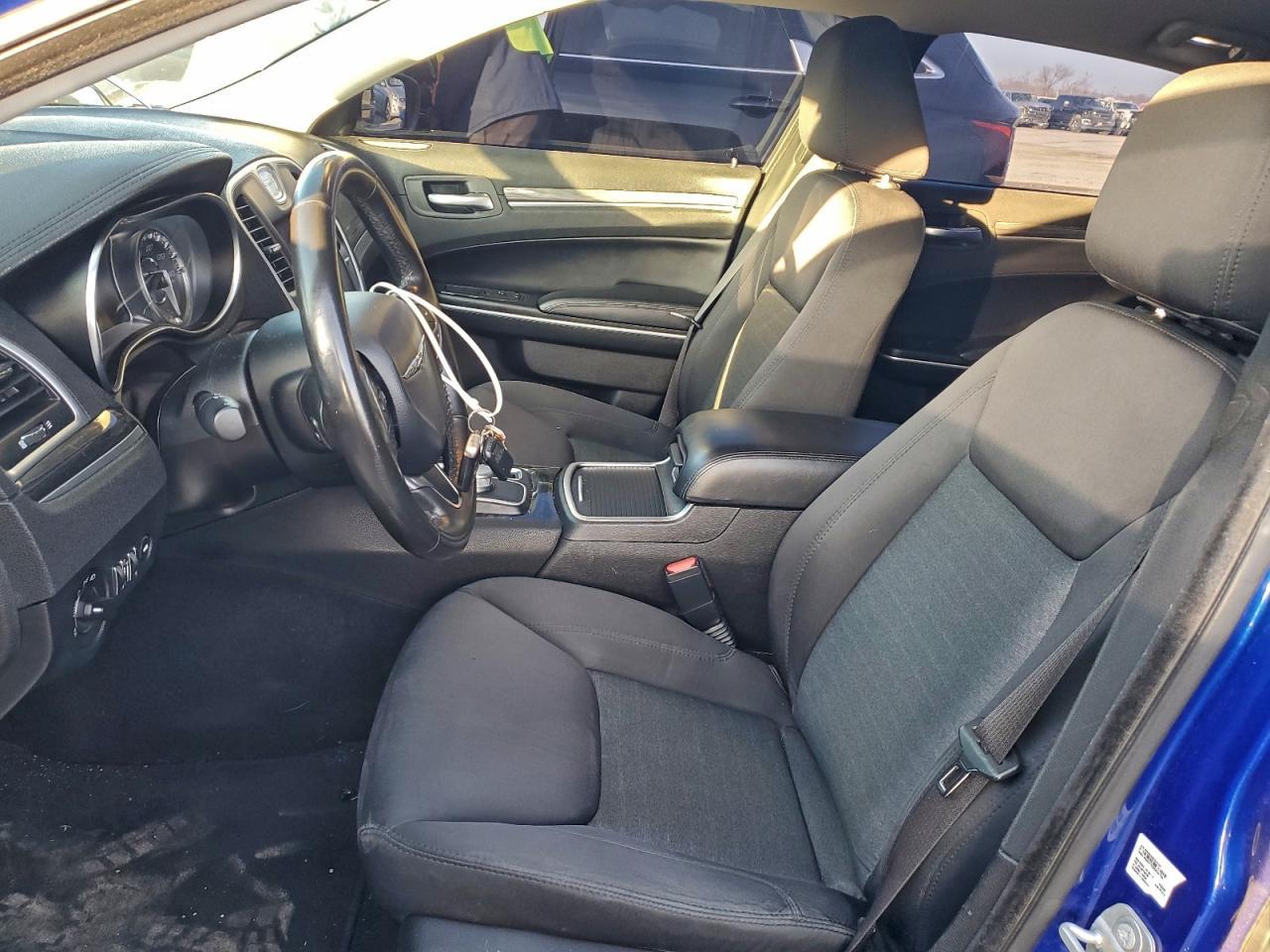 2020 CHRYSLER 300
