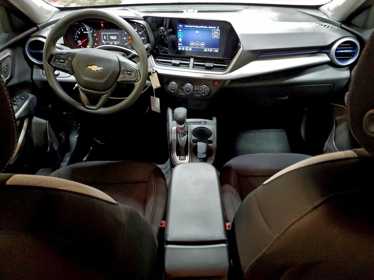 2026 CHEVROLET TRAX