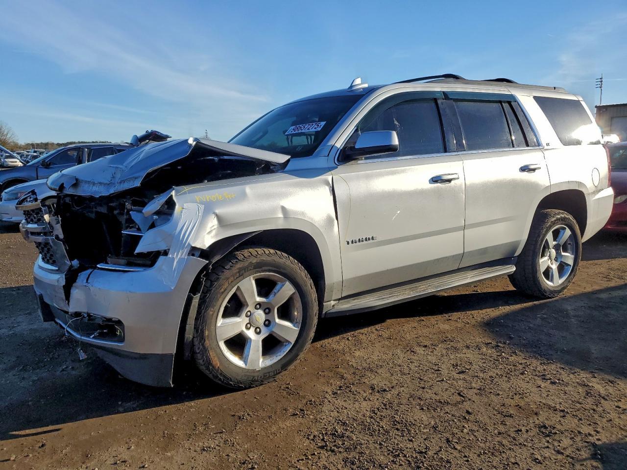 2016 CHEVROLET Tahoe