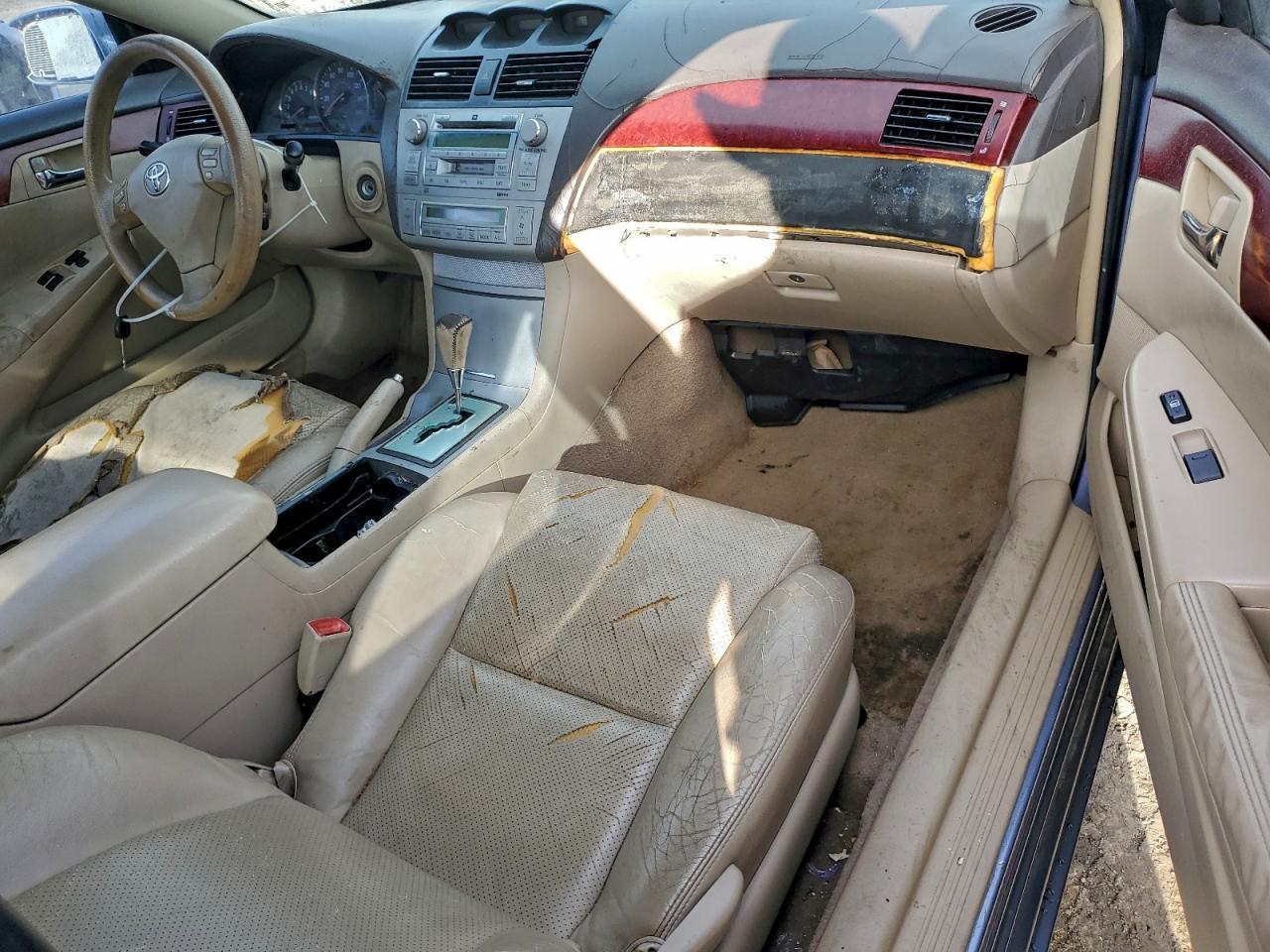 2004 TOYOTA CAMRY