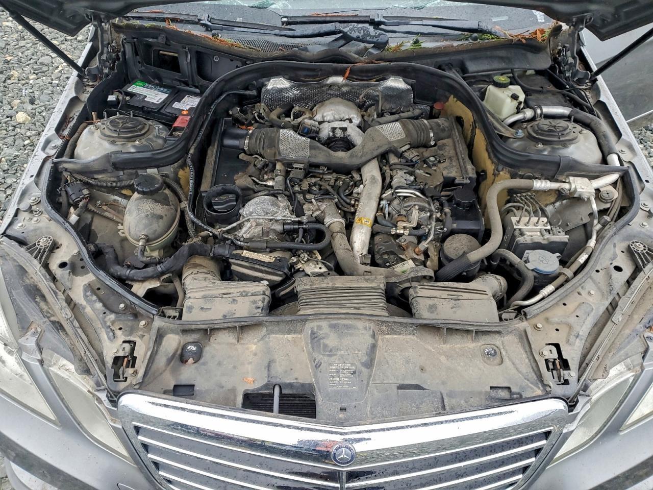 2011 MERCEDES-BENZ E-Class