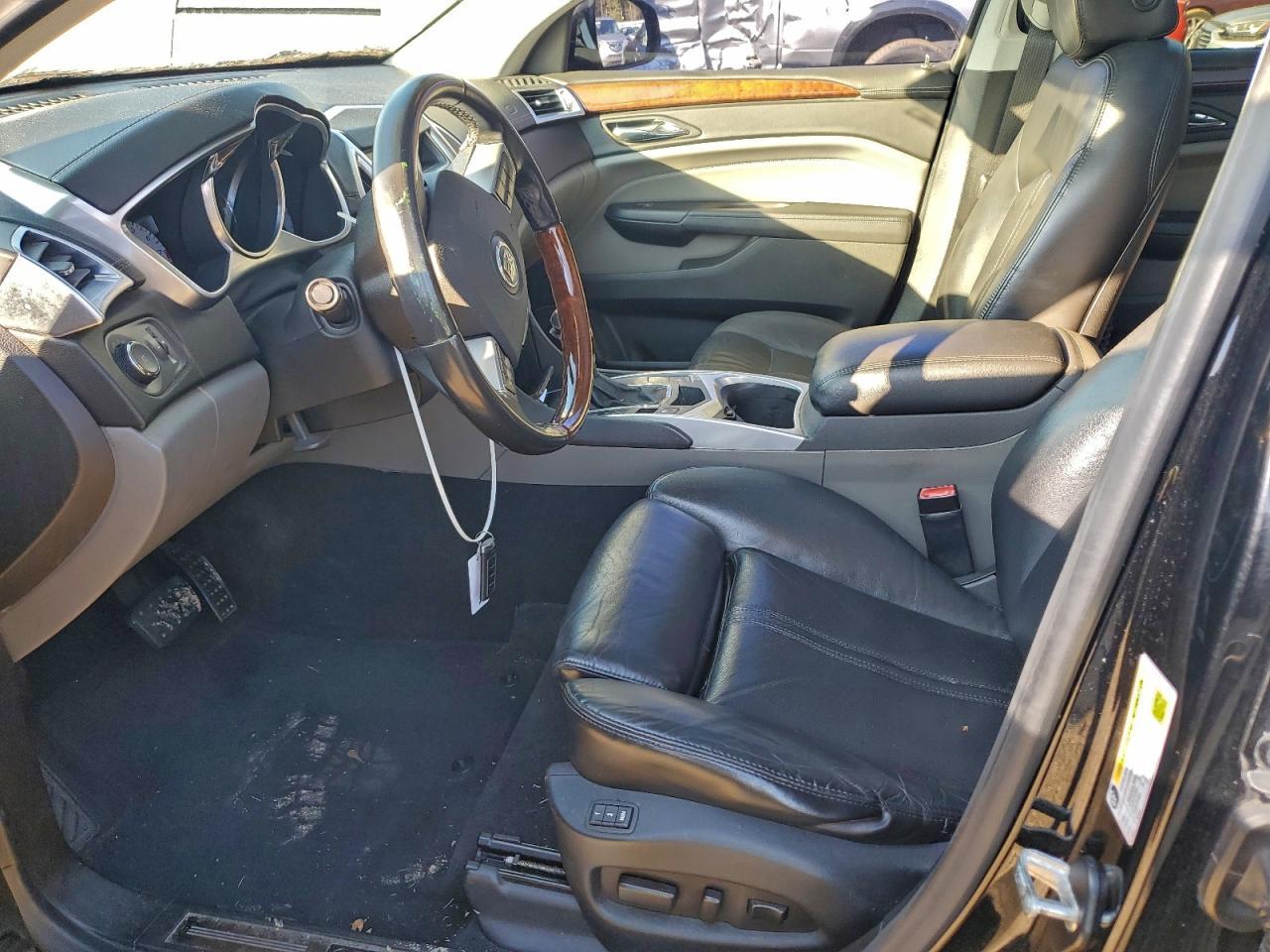2011 CADILLAC SRX