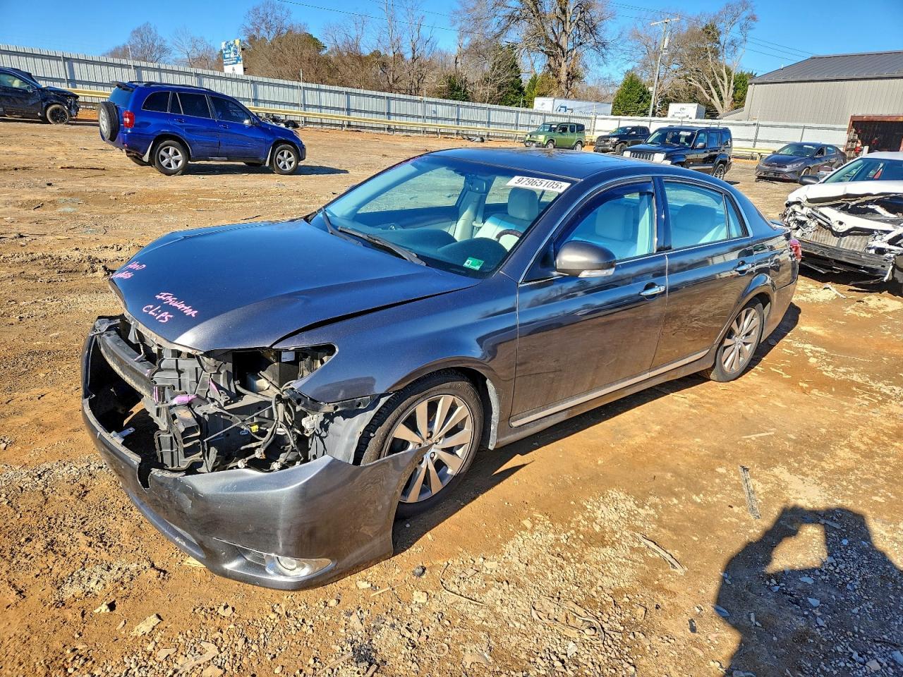 2012 TOYOTA Avalon