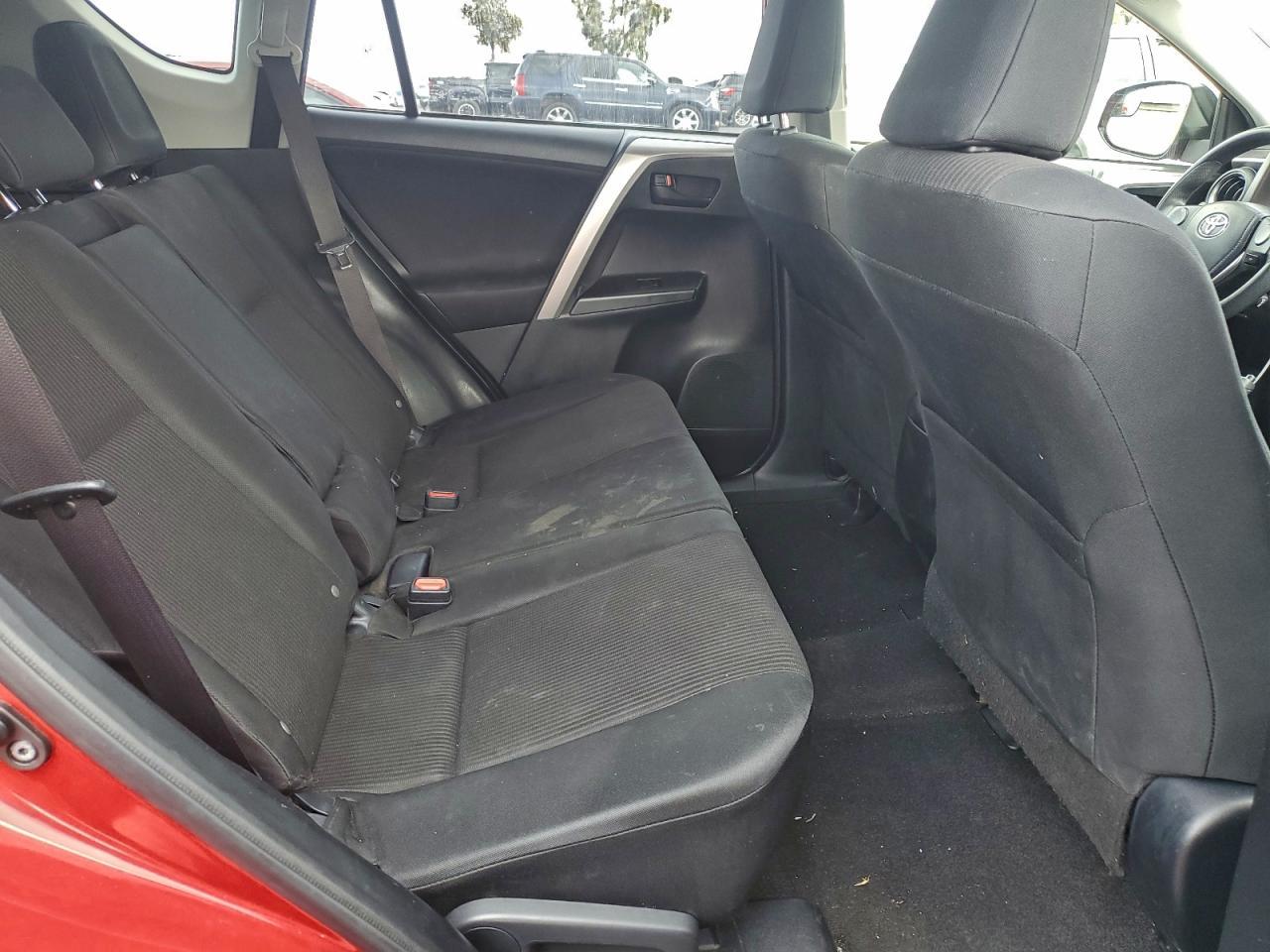 2016 TOYOTA RAV4