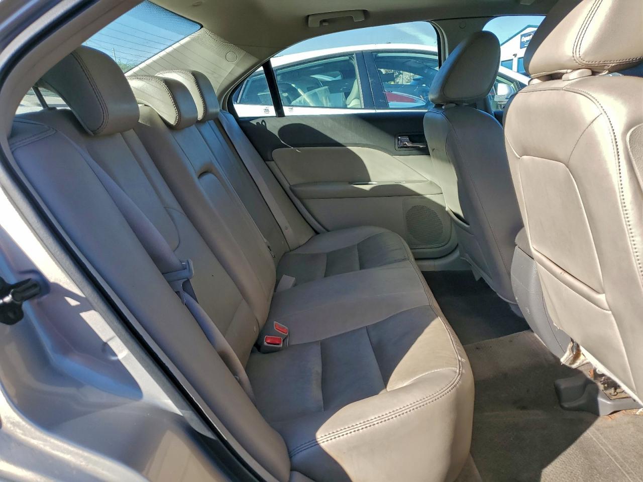 2010 FORD FUSION