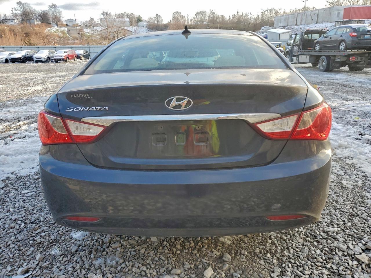 2013 HYUNDAI SONATA