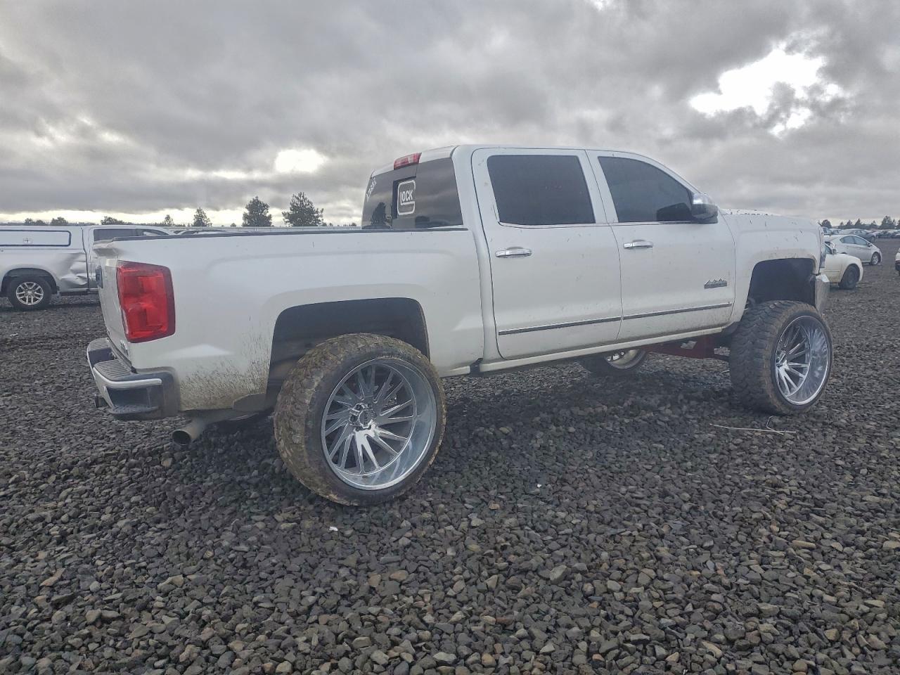 2017 CHEVROLET Silverado