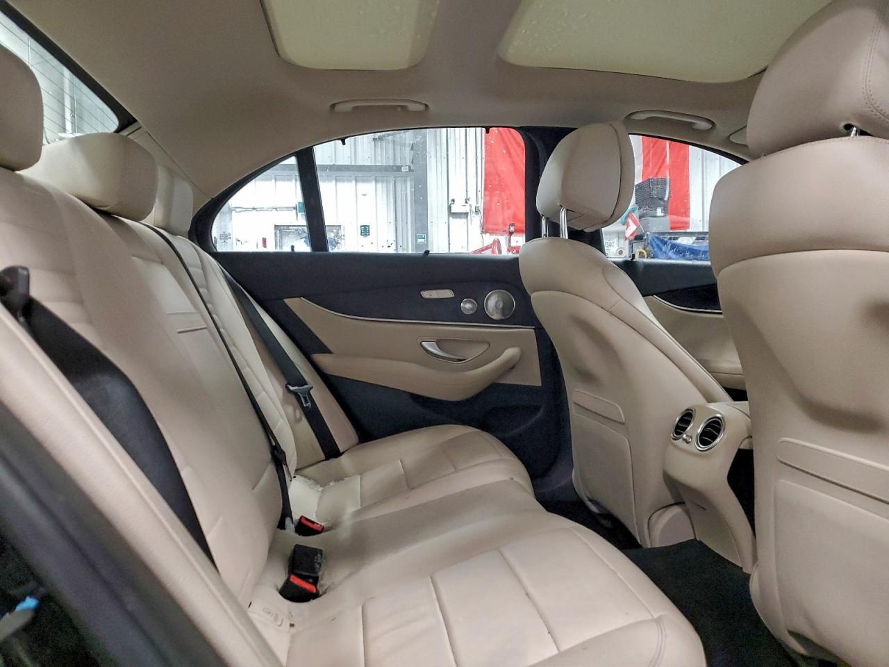 2017 MERCEDES-BENZ E-Class