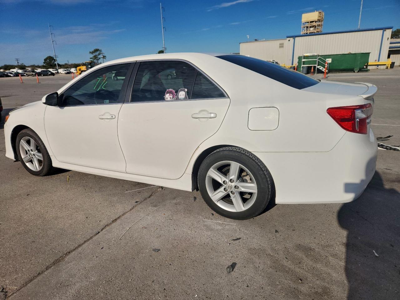 2013 TOYOTA CAMRY