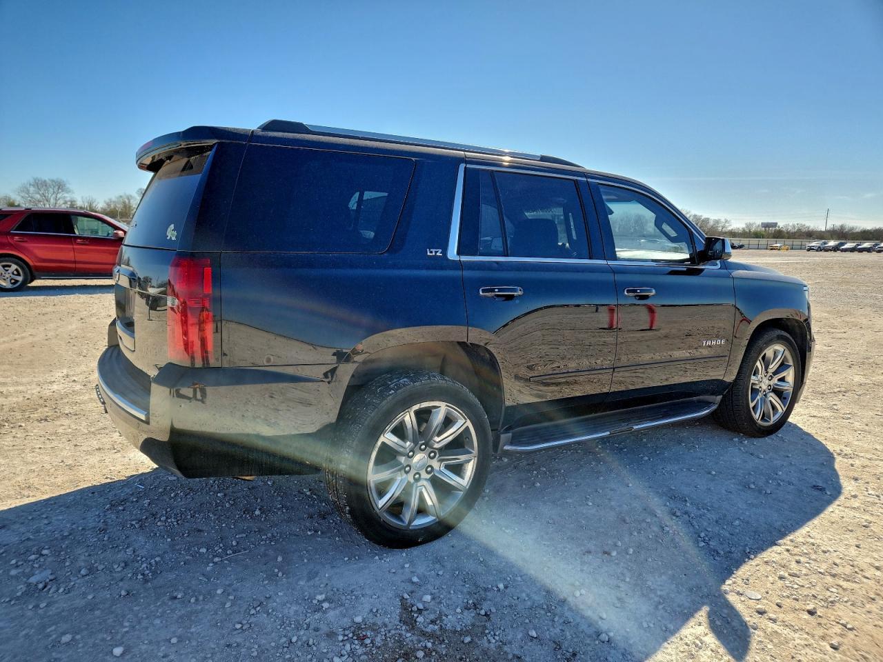 2016 CHEVROLET Tahoe