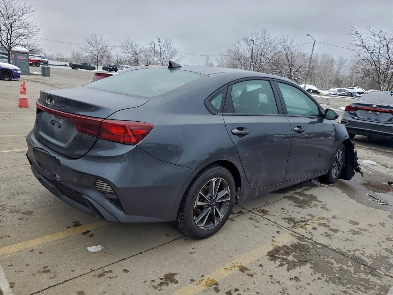 2024 KIA FORTE