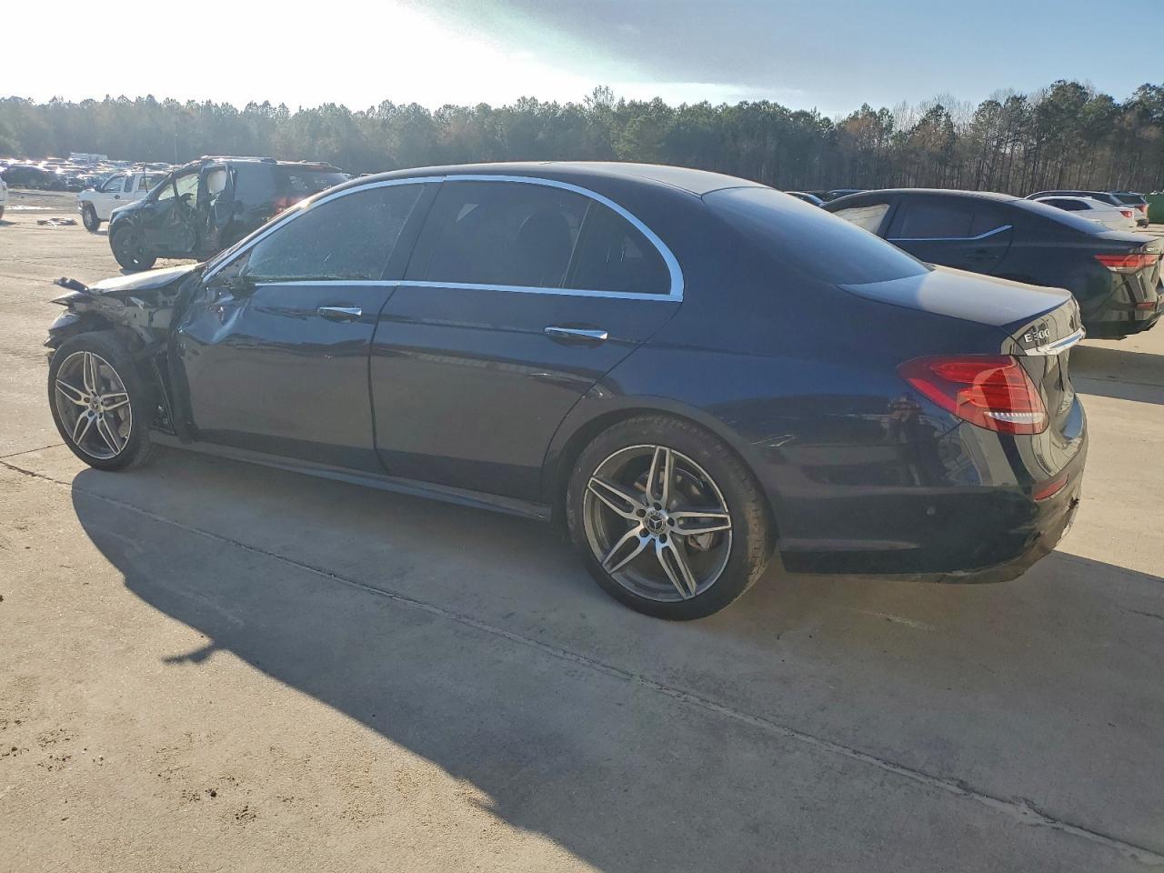 2017 MERCEDES-BENZ E-Class