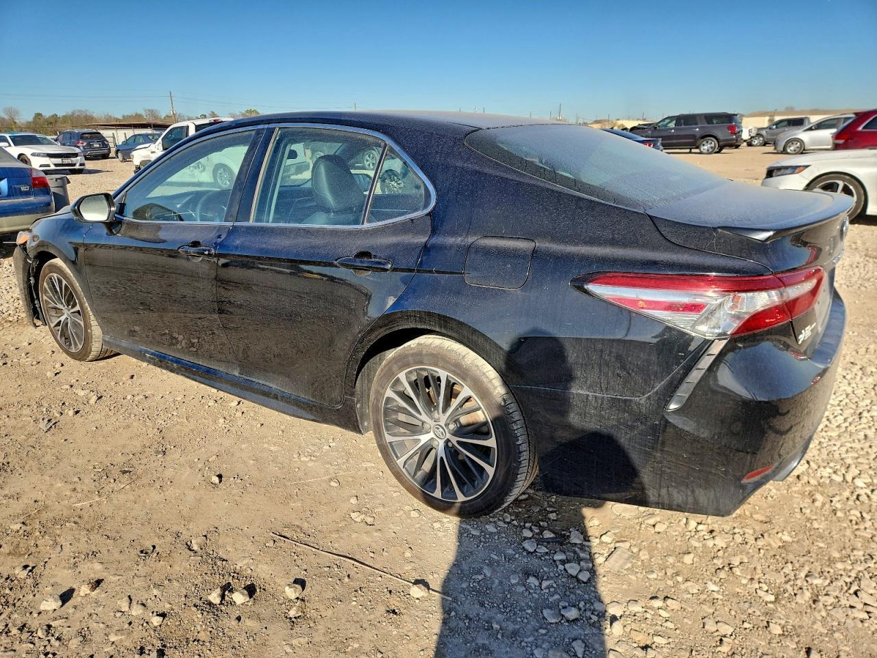 2018 TOYOTA CAMRY