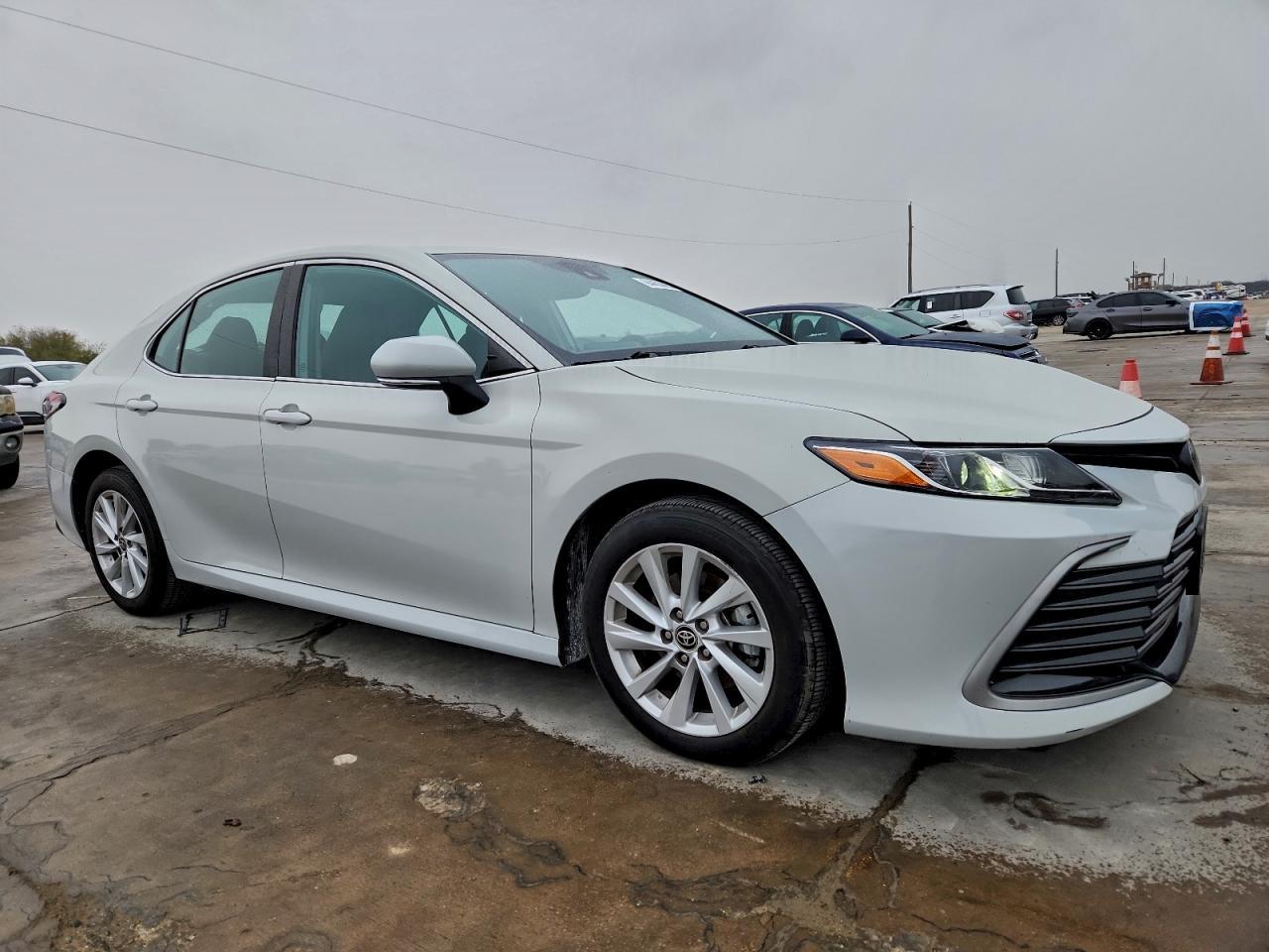 2023 TOYOTA CAMRY