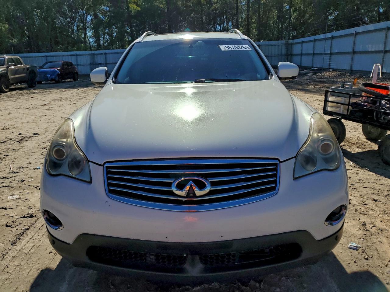 2011 INFINITI EX35