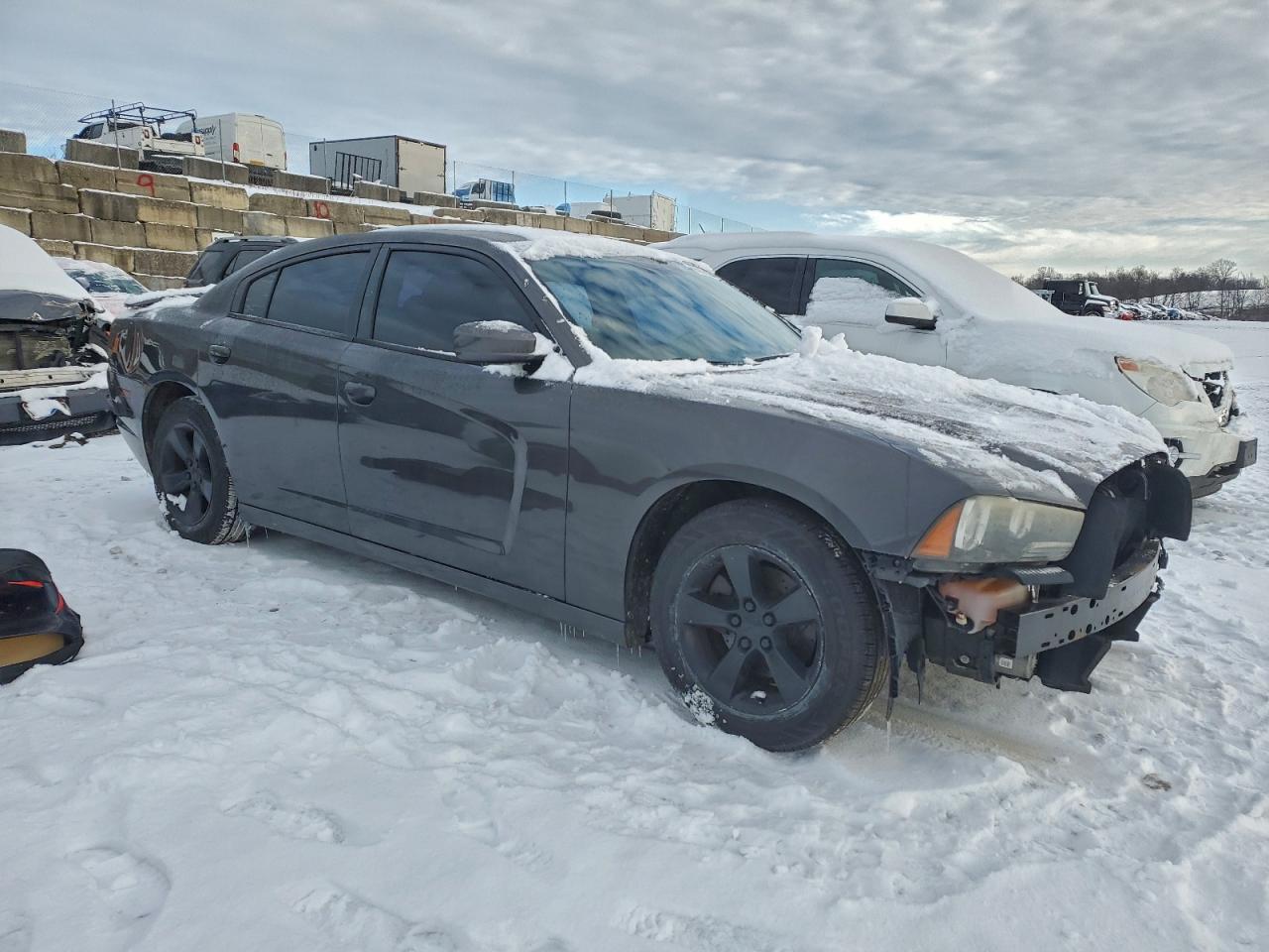 2013 DODGE CHARGER