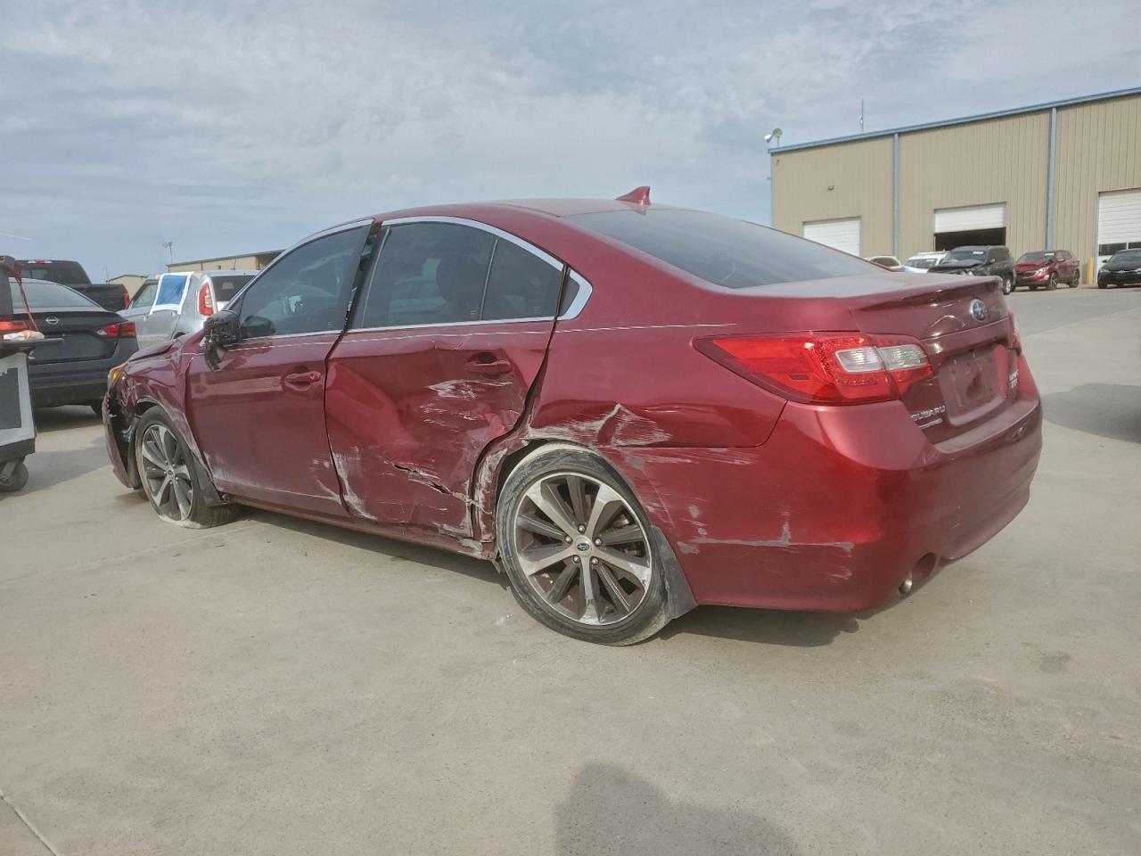 2016 SUBARU Legacy