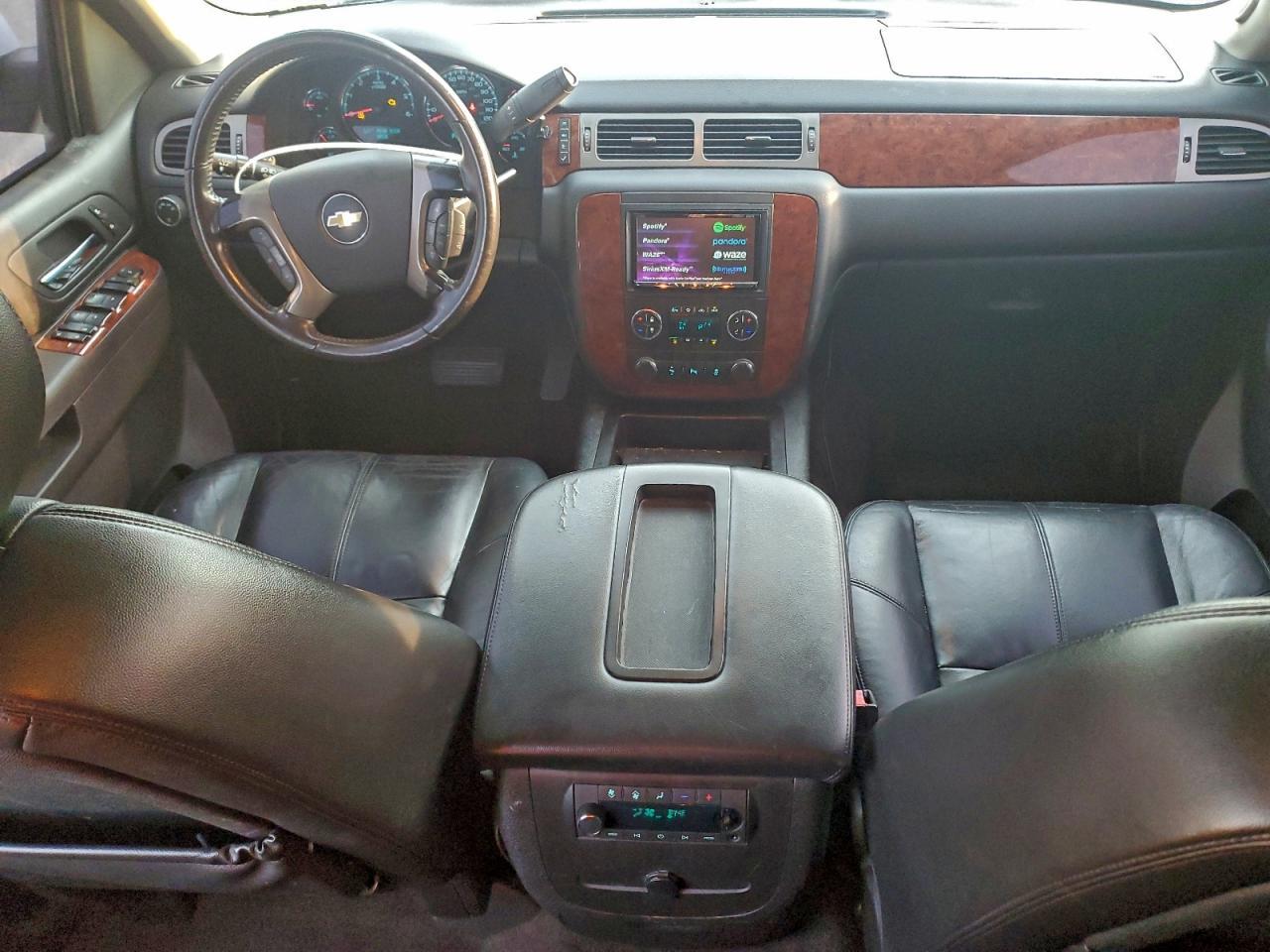 2012 CHEVROLET Suburban