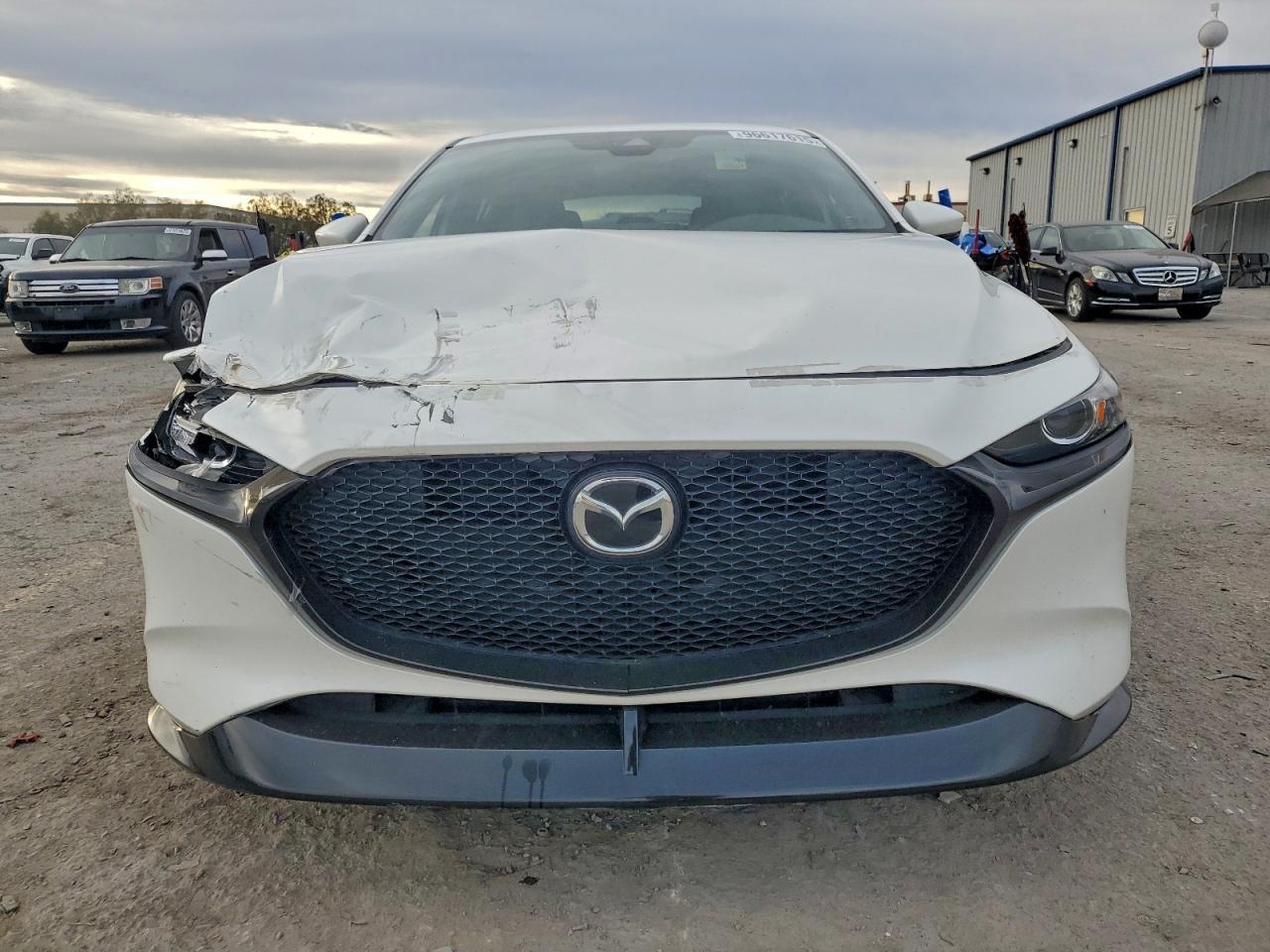 2019 MAZDA 3