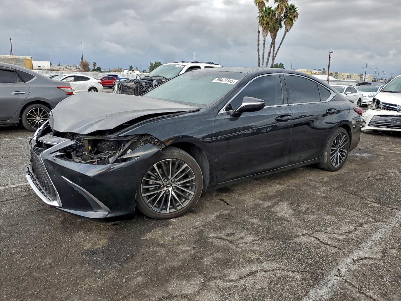 2022 LEXUS ES 300H