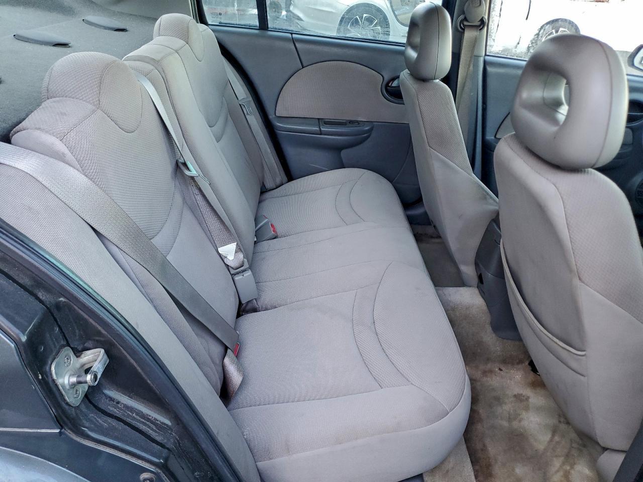 2004 SATURN Ion