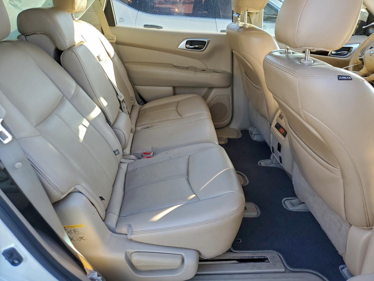 2015 NISSAN PATHFINDER