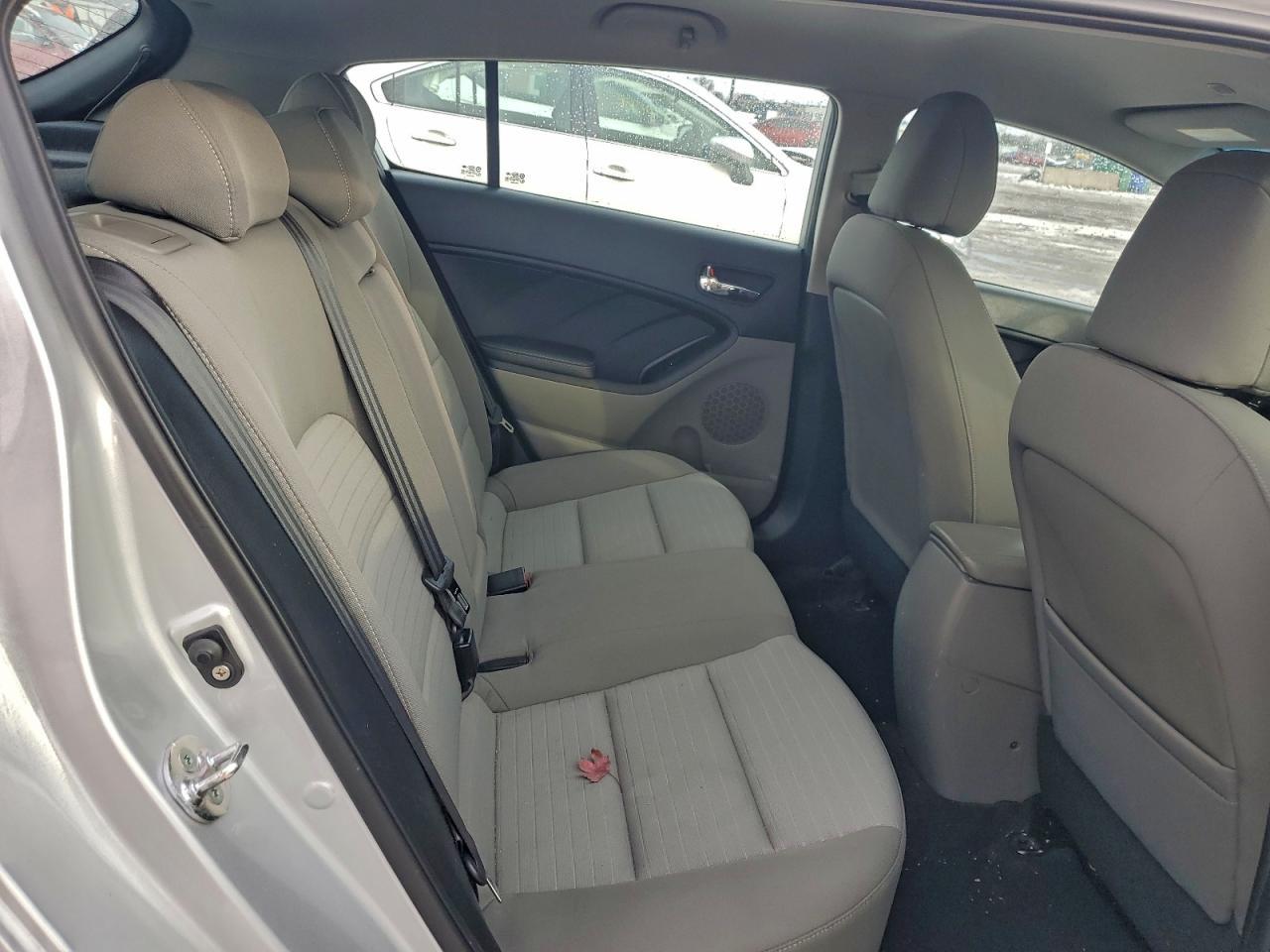 2015 KIA FORTE